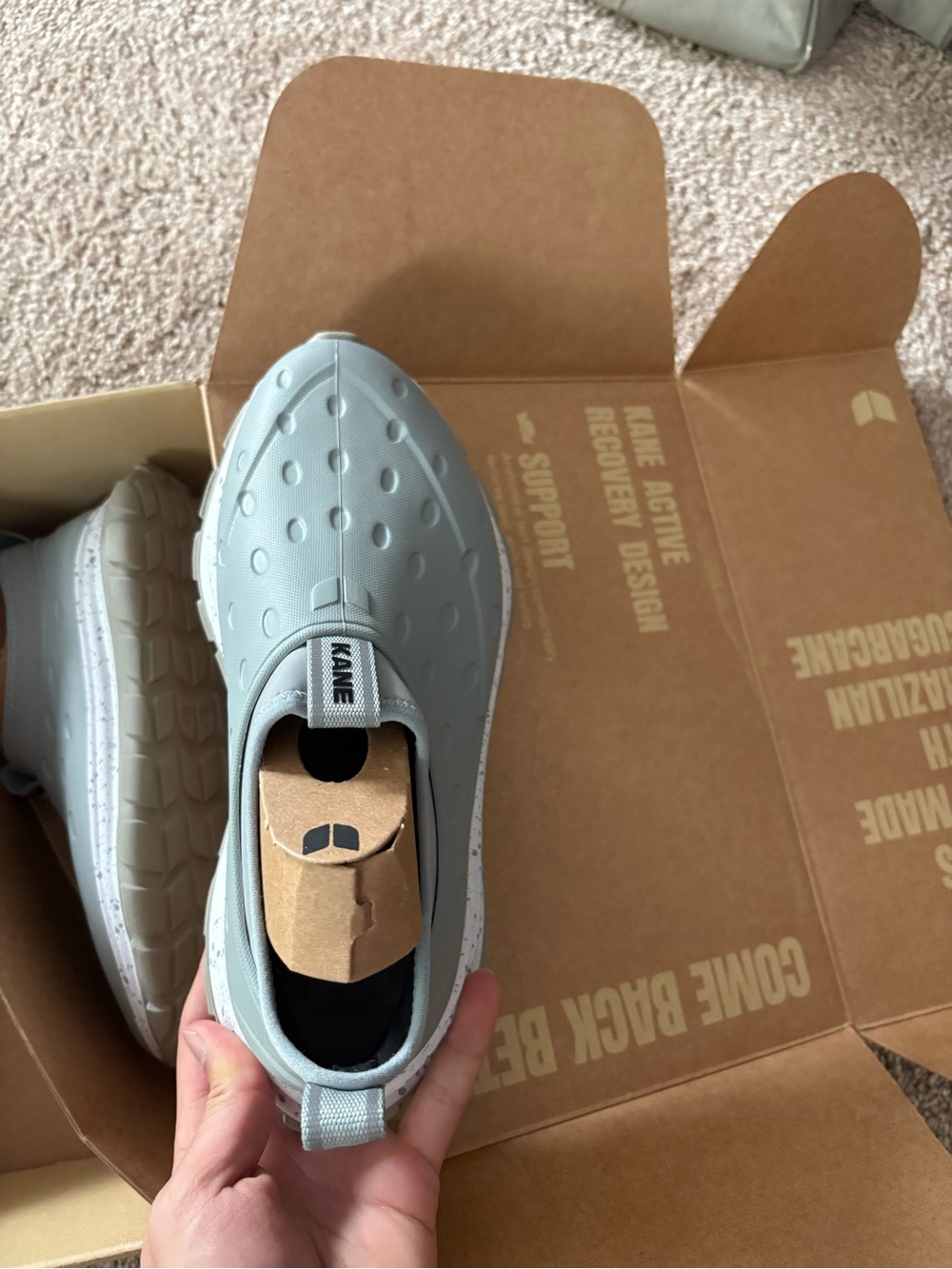 Kane Men's Slip-On Athletic Shoes in Light Gray